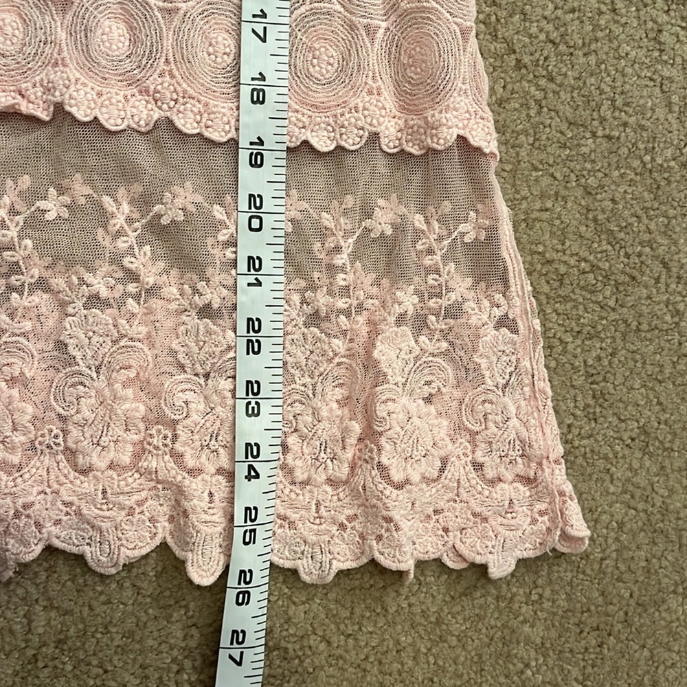 Body Central Pink Lace Tank Top - Picture 5 of 9